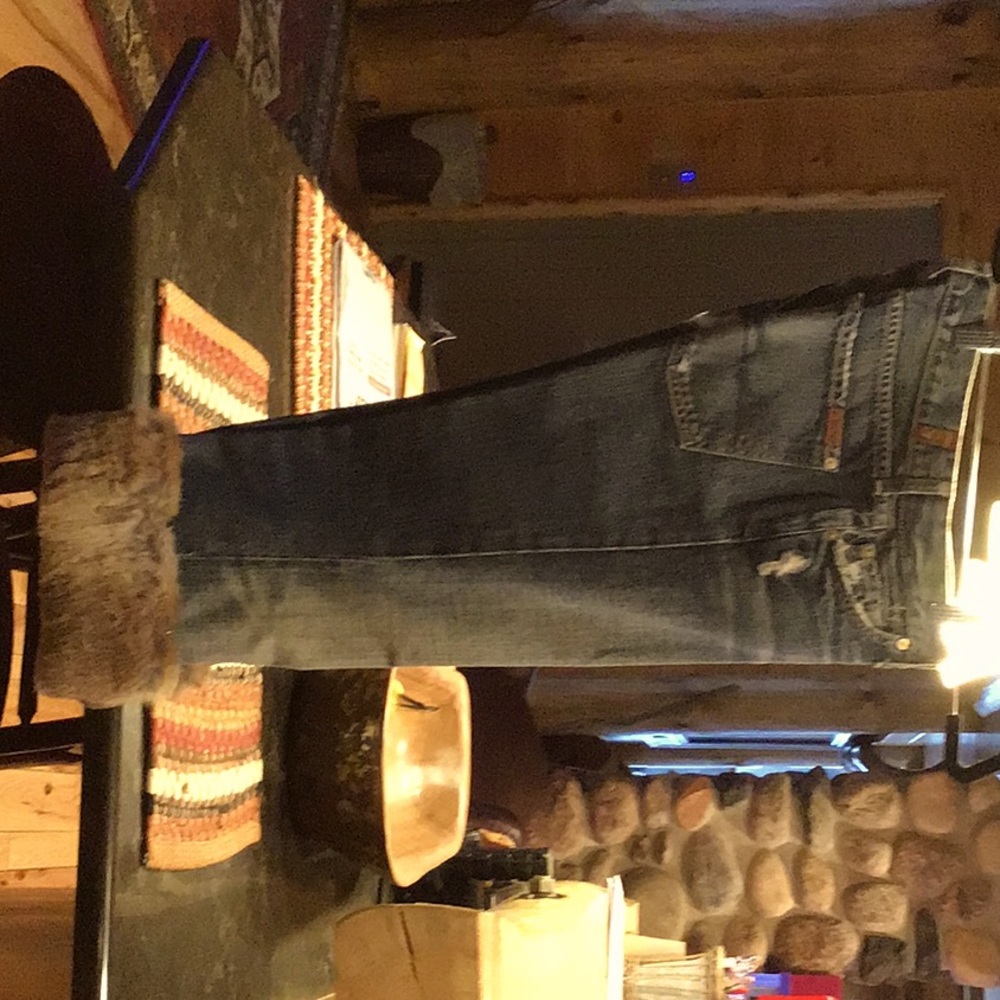 Authentic Seven For All Mankind Cropped Jean